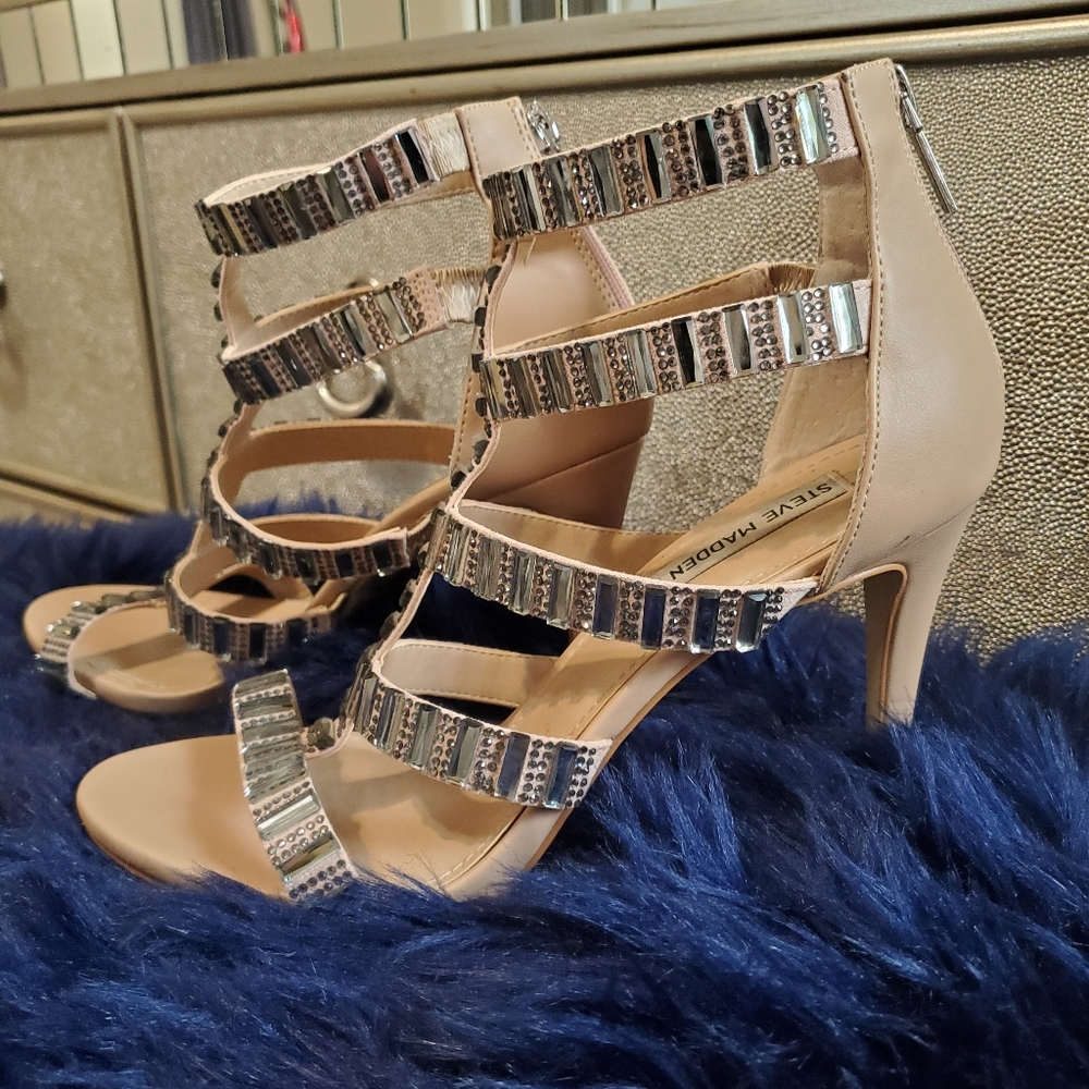 Stunning Steve Madden Mirror cage heels